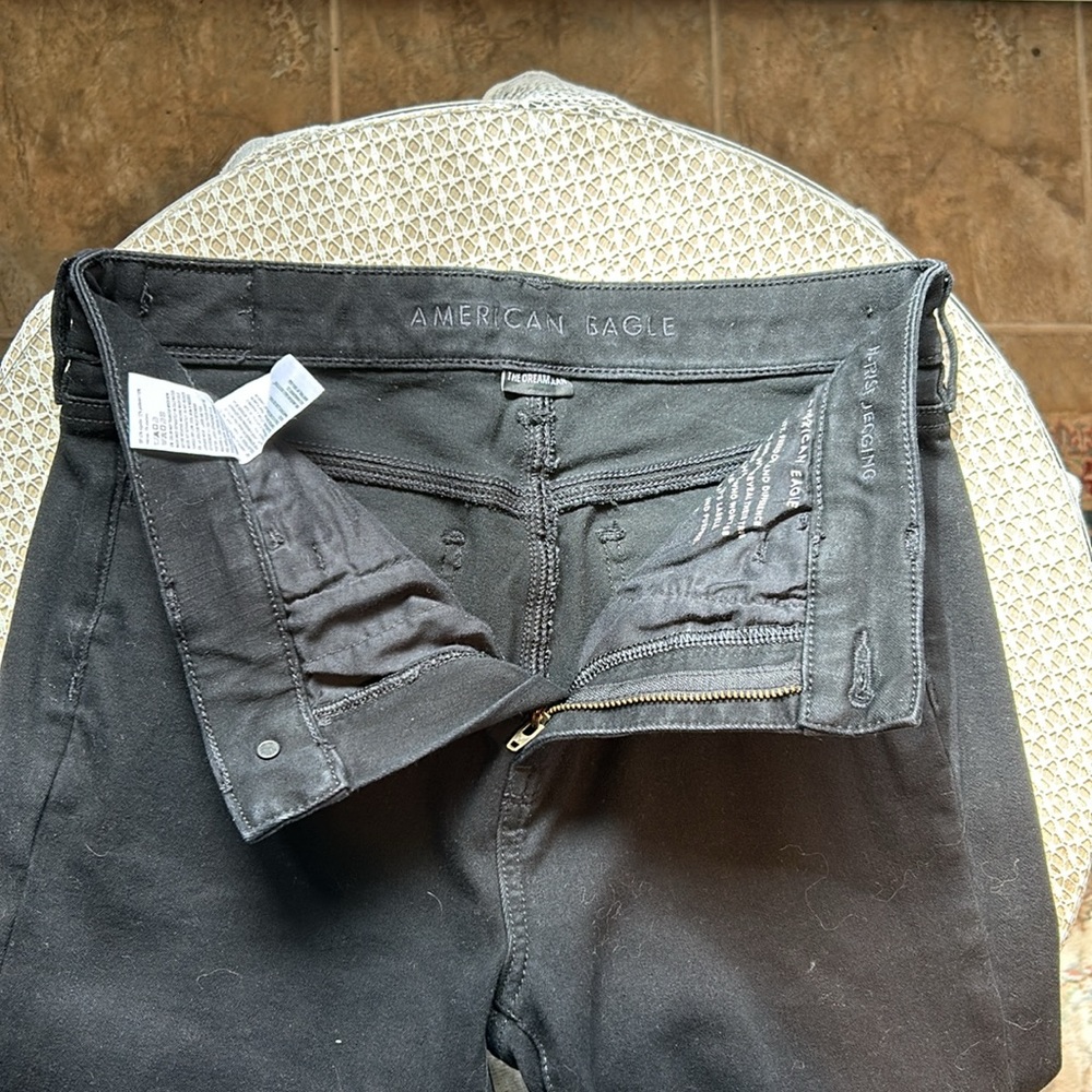 AE Ripped Black Hi Rise Jegging Dream Jean - Picture 4 of 5